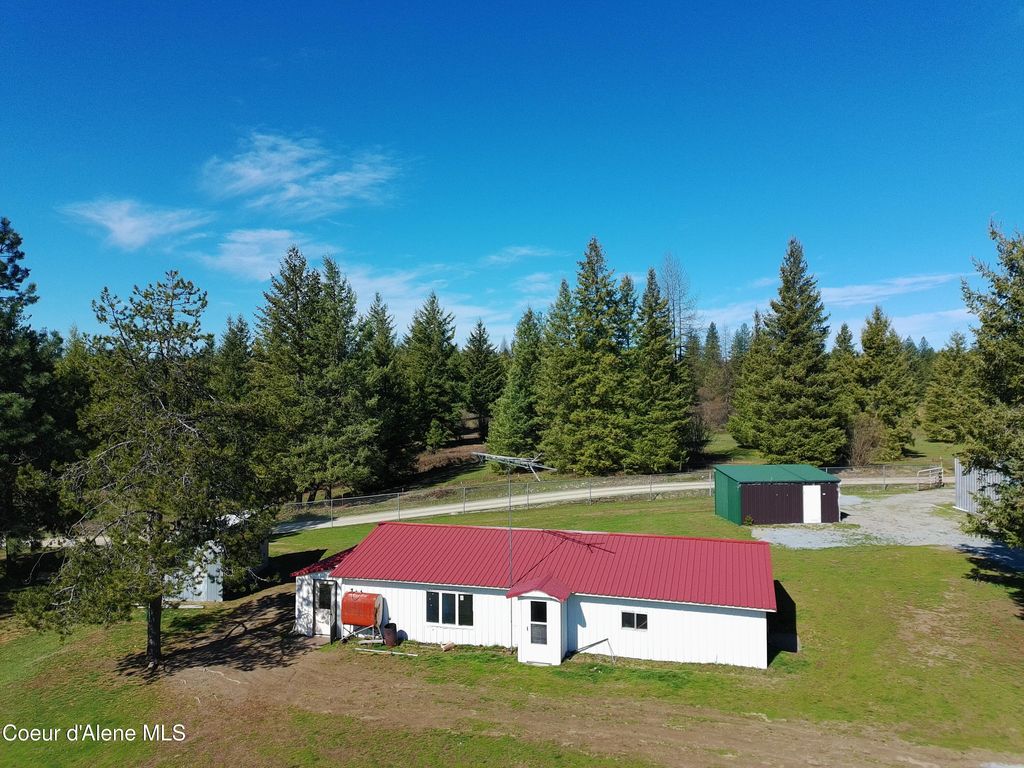 509 Doris LN, Oldtown, ID 83822 photo 1