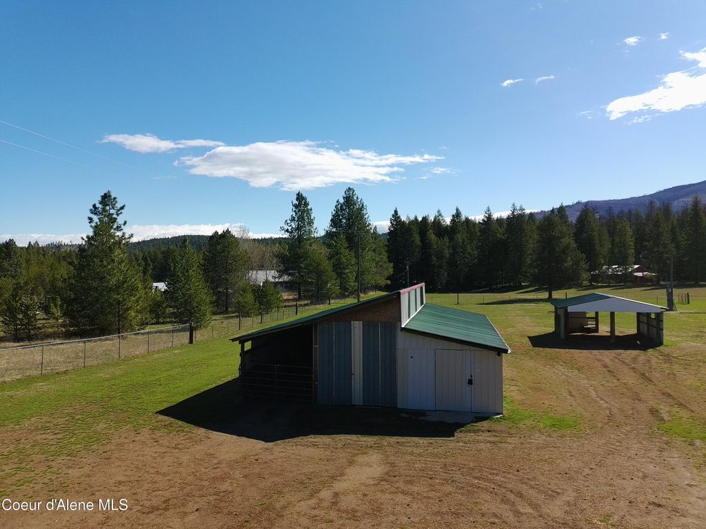 509 Doris LN, Oldtown, ID 83822 photo 11