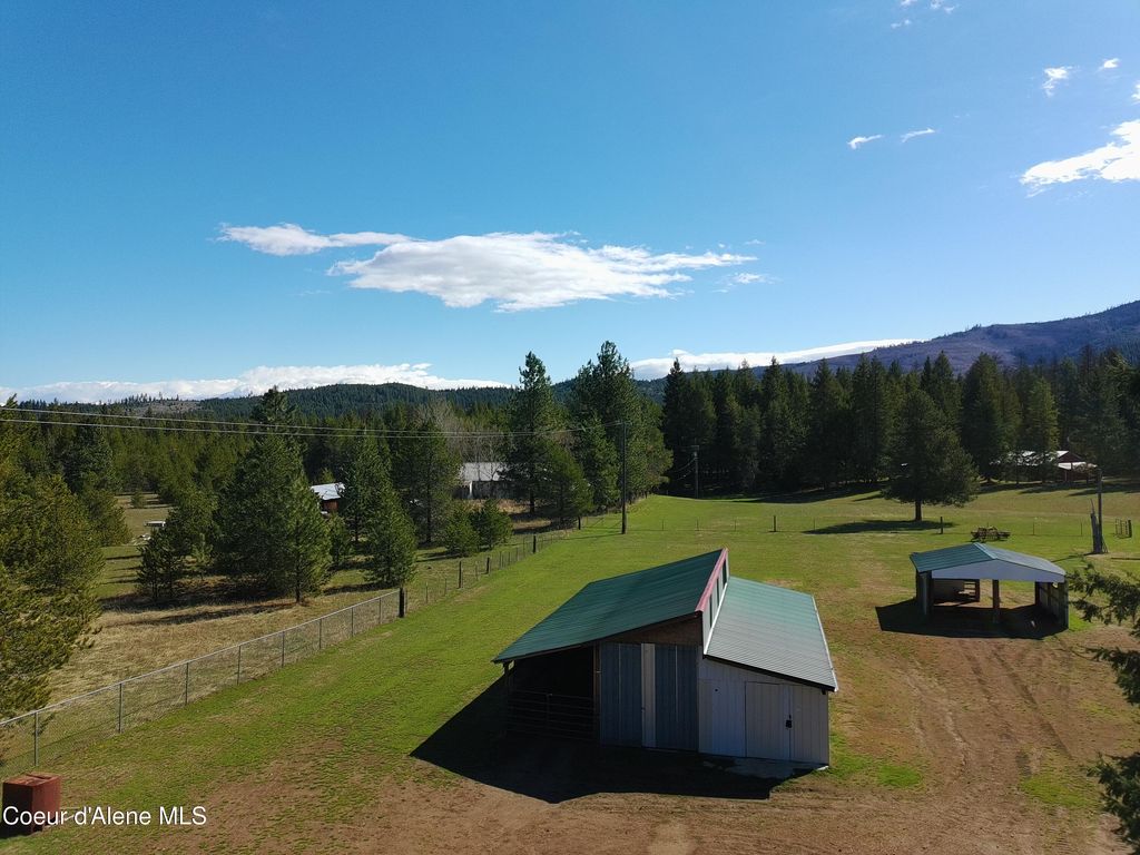 509 Doris LN, Oldtown, ID 83822 photo 12