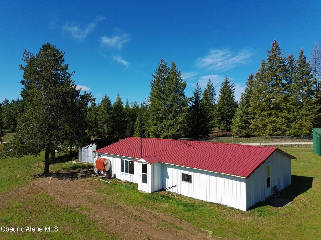 509 Doris LN, Oldtown, ID 83822 photo 4