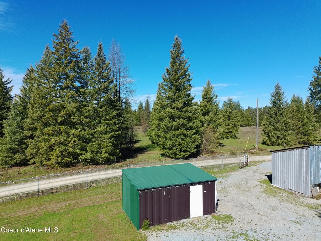 509 Doris LN, Oldtown, ID 83822 photo 9