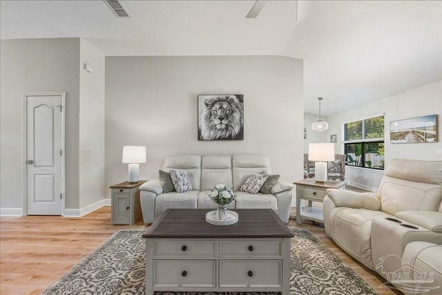 2571 Stormy Cir, Navarre, FL 32566