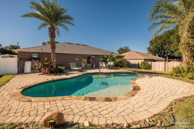 2571 Stormy Cir, Navarre, FL 32566