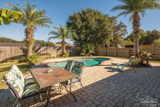 2571 Stormy Cir, Navarre, FL 32566