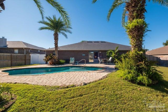 2571 Stormy Cir, Navarre, FL 32566