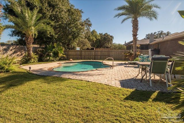 2571 Stormy Cir, Navarre, FL 32566