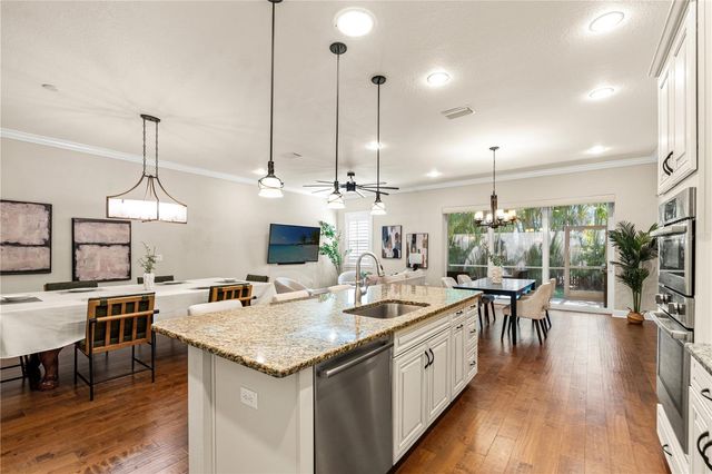 606 S LINCOLN AVENUE 2, Tampa, FL 33609