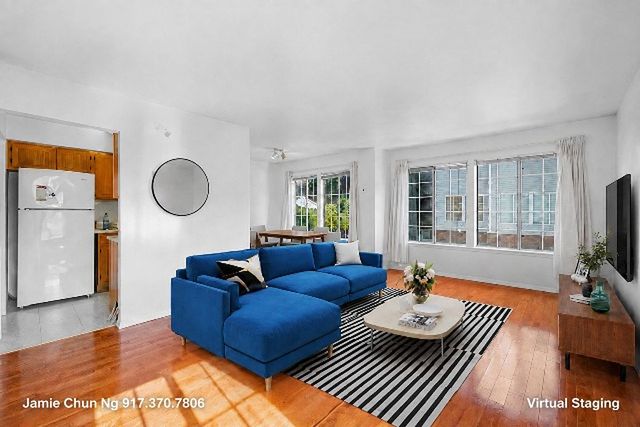 16 Roosevelt Court, New York City, NY 10314