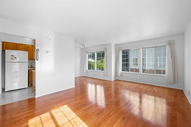 16 Roosevelt Court, New York City, NY 10314