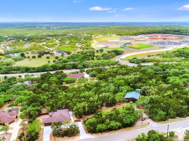 1211 Heritage Hill, Canyon Lake, TX 78133