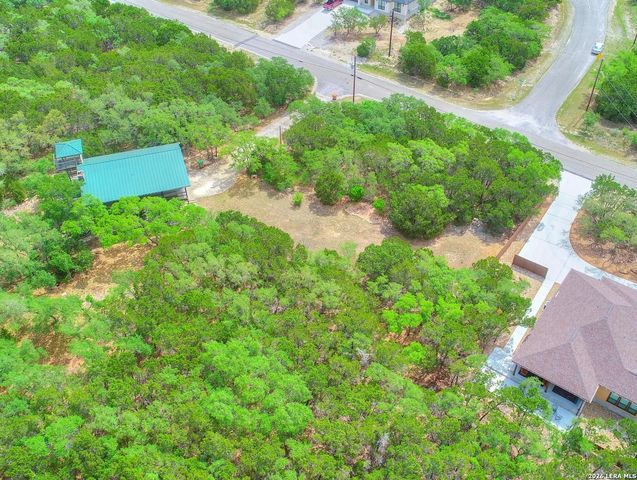 1211 Heritage Hill, Canyon Lake, TX 78133