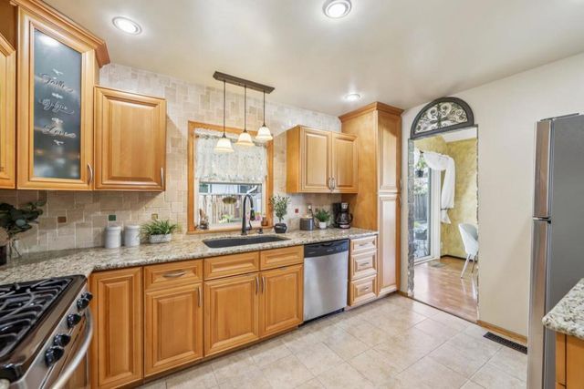 2280 Zoria Circle, San Jose, CA 95131