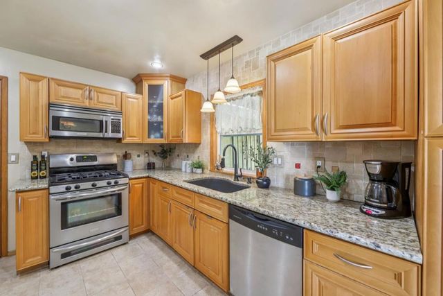 2280 Zoria Circle, San Jose, CA 95131