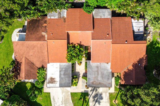 5944 Forest Grove Drive 3, Boynton Beach, FL 33437