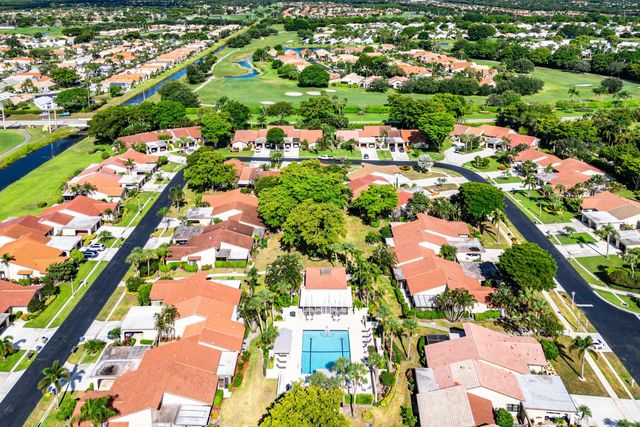 5944 Forest Grove Drive 3, Boynton Beach, FL 33437