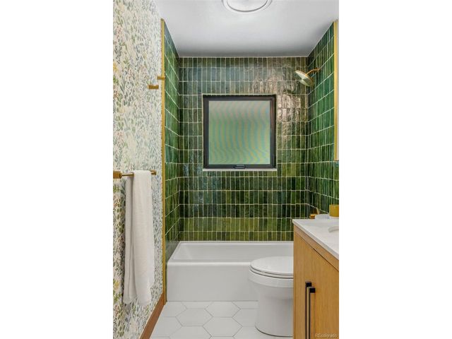 22133 Crestmoor Rd, Golden, CO 80401