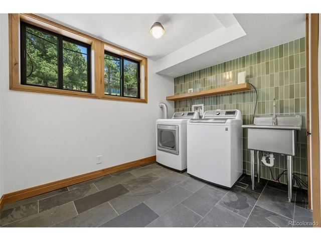 22133 Crestmoor Rd, Golden, CO 80401