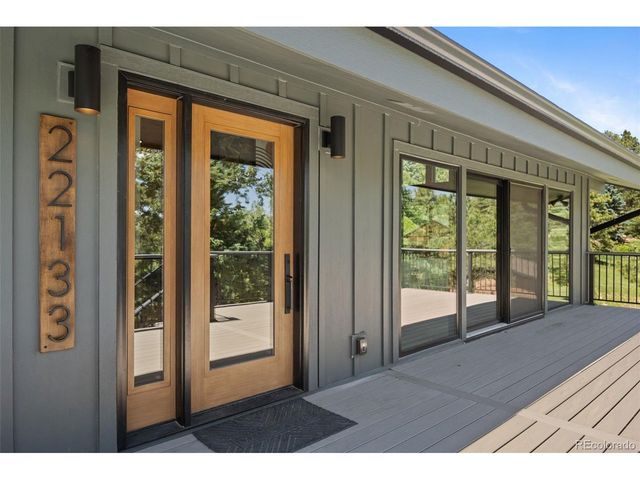 22133 Crestmoor Rd, Golden, CO 80401