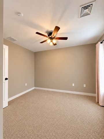 24 Beach St, Milford, MA 01757