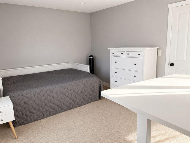 24 Beach St, Milford, MA 01757