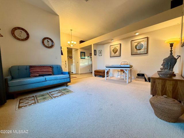 3185 W Calle De La Bajada, Tucson, AZ 85746