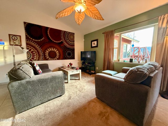 3185 W Calle De La Bajada, Tucson, AZ 85746