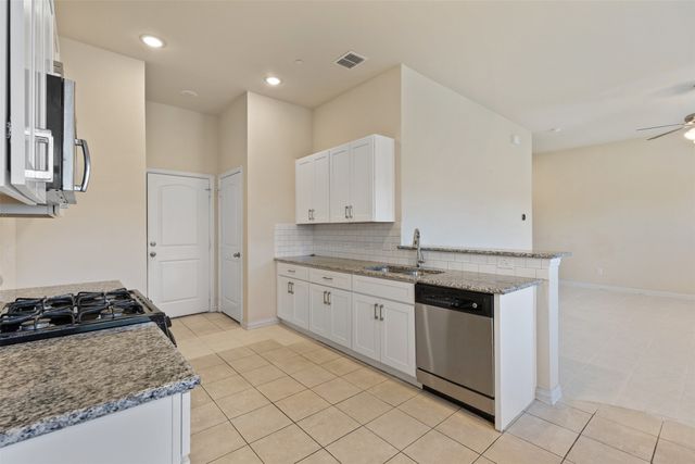 1904 Bethlehem Street, Irving, TX 75061