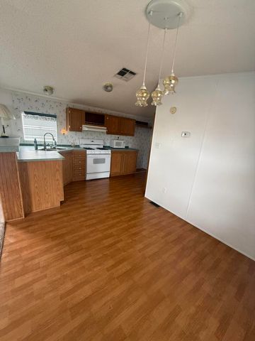 8900 2nd Street NW 32, Albuquerque, NM 87114
