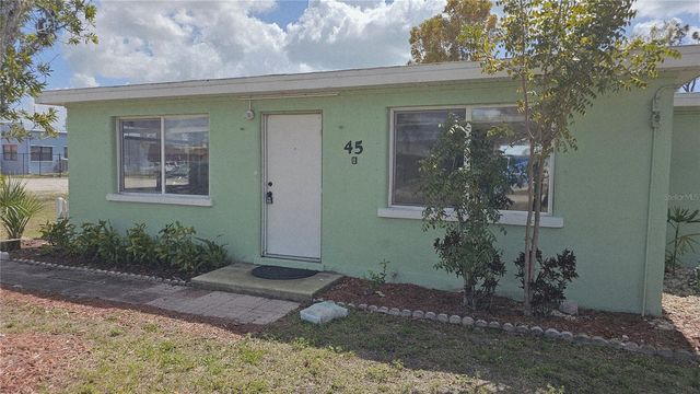 45 W LANGSNER STREET A, Englewood, FL 34223