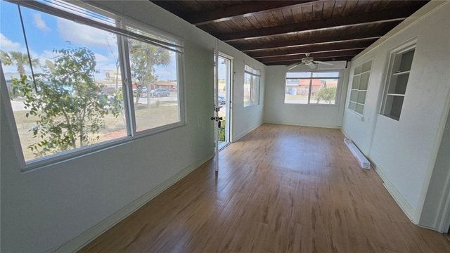 45 W LANGSNER STREET A, Englewood, FL 34223