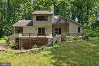 3 UPPER BANK DR, Chadds Ford, PA 19317
