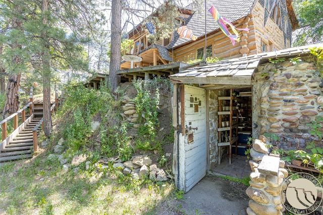 4511 Pine Hills Road, Billings, MT 59101