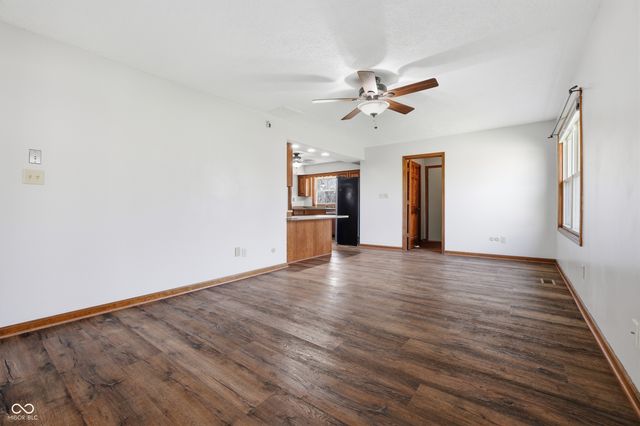 3045 N County Road 950 E, Brownsburg, IN 46112