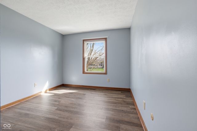 3045 N County Road 950 E, Brownsburg, IN 46112