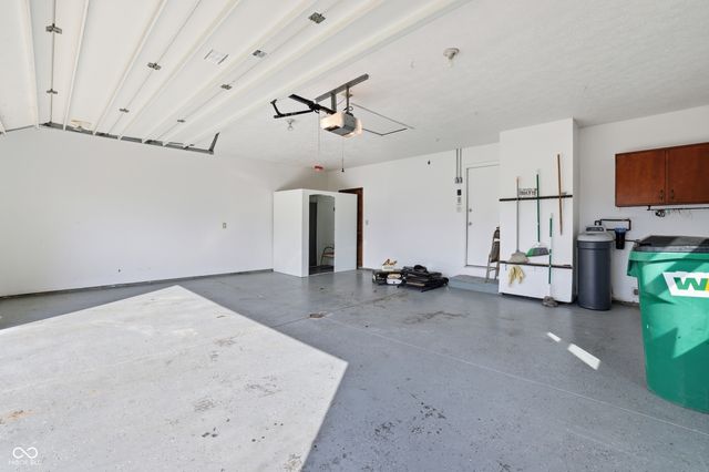 3045 N County Road 950 E, Brownsburg, IN 46112