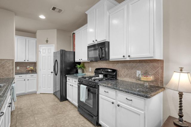 23730 Hiddenbriar Loop, Tomball, TX 77375