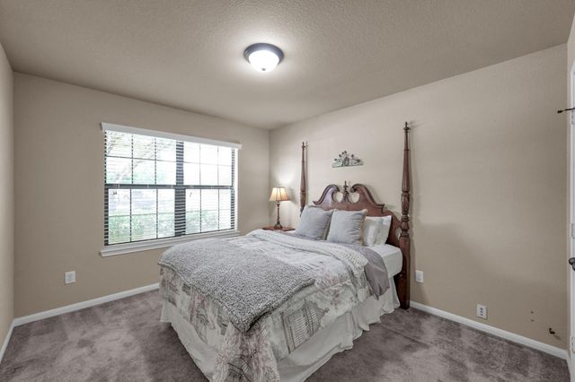 23730 Hiddenbriar Loop, Tomball, TX 77375
