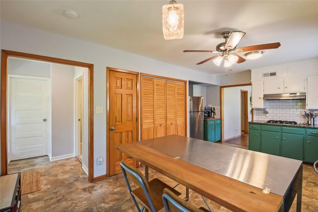 528 Old Mcdade RD, Elgin, TX 78621