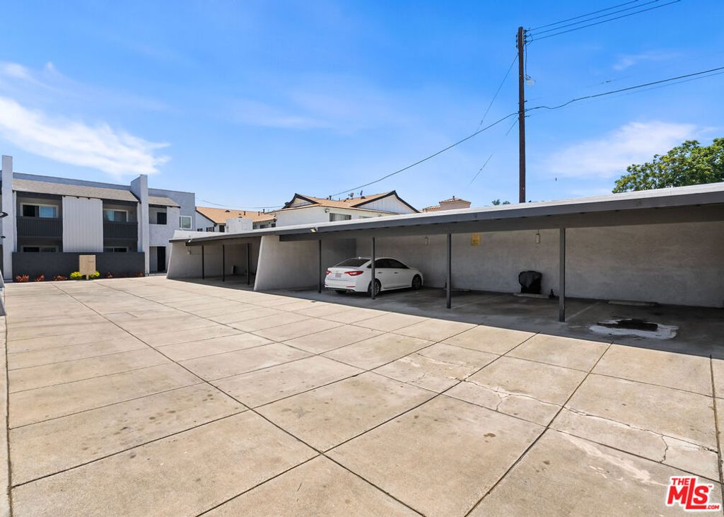 Image 10 of property listing at 9900 Ramona Street, Bellflower, CA 90706