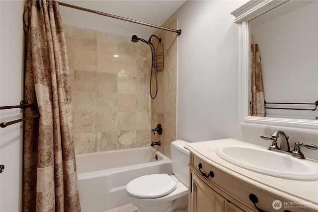 4229 S 252nd Street, Kent, WA 98032