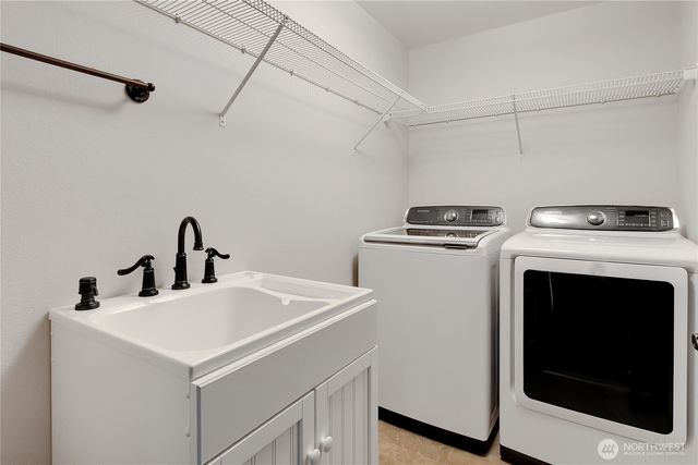 4229 S 252nd Street, Kent, WA 98032