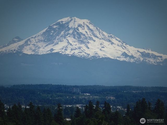 4229 S 252nd Street, Kent, WA 98032