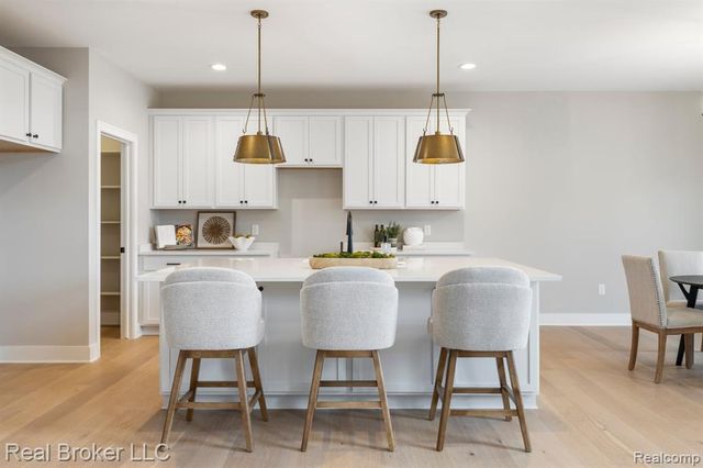 24599 Brookshire Drive, Macomb, MI 48042