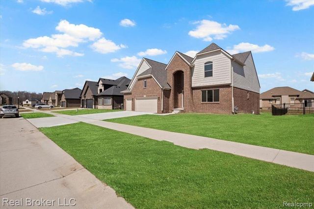 24599 Brookshire Drive, Macomb, MI 48042