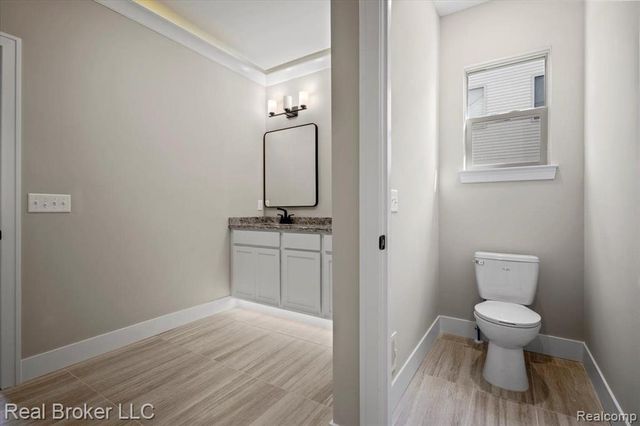 24599 Brookshire Drive, Macomb, MI 48042