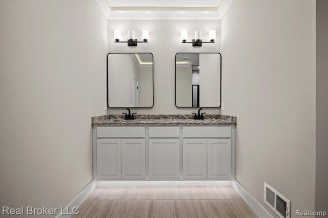 24599 Brookshire Drive, Macomb, MI 48042