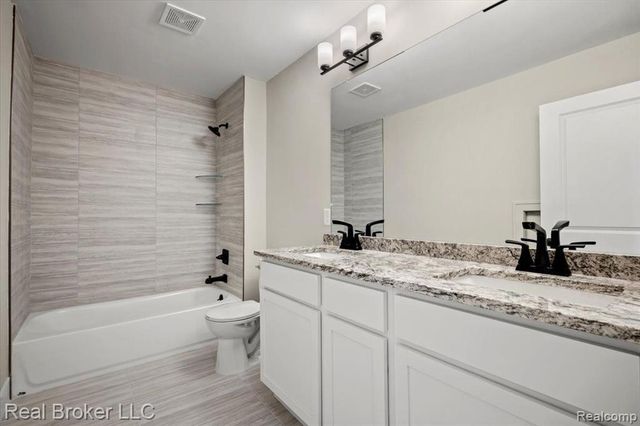 24599 Brookshire Drive, Macomb, MI 48042