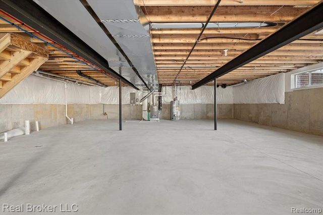 24599 Brookshire Drive, Macomb, MI 48042