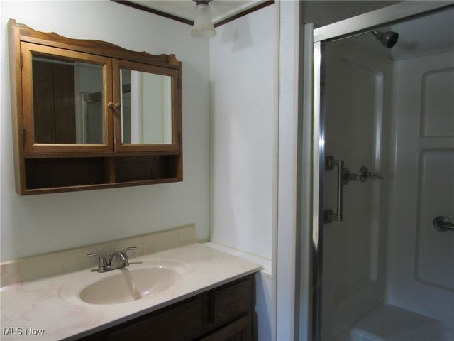 183 1626 E 51st Street, Ashtabula, OH 44004