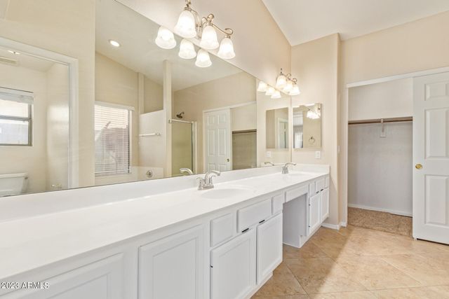 1101 W GOLDFINCH Way, Chandler, AZ 85286